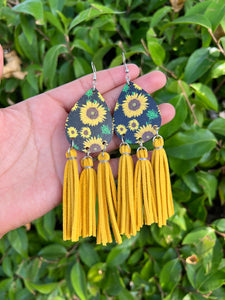 Sunflower 🌻 Earrings