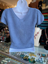 Load image into Gallery viewer, Sweater knit top